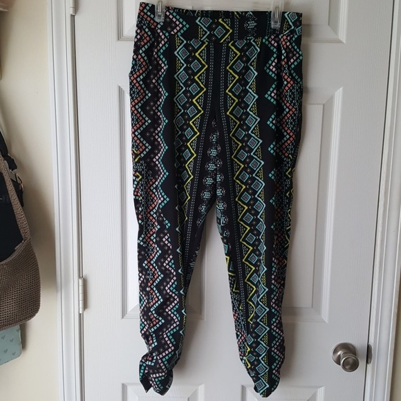 dizzire Pants - Aztec boho printed jogger pants